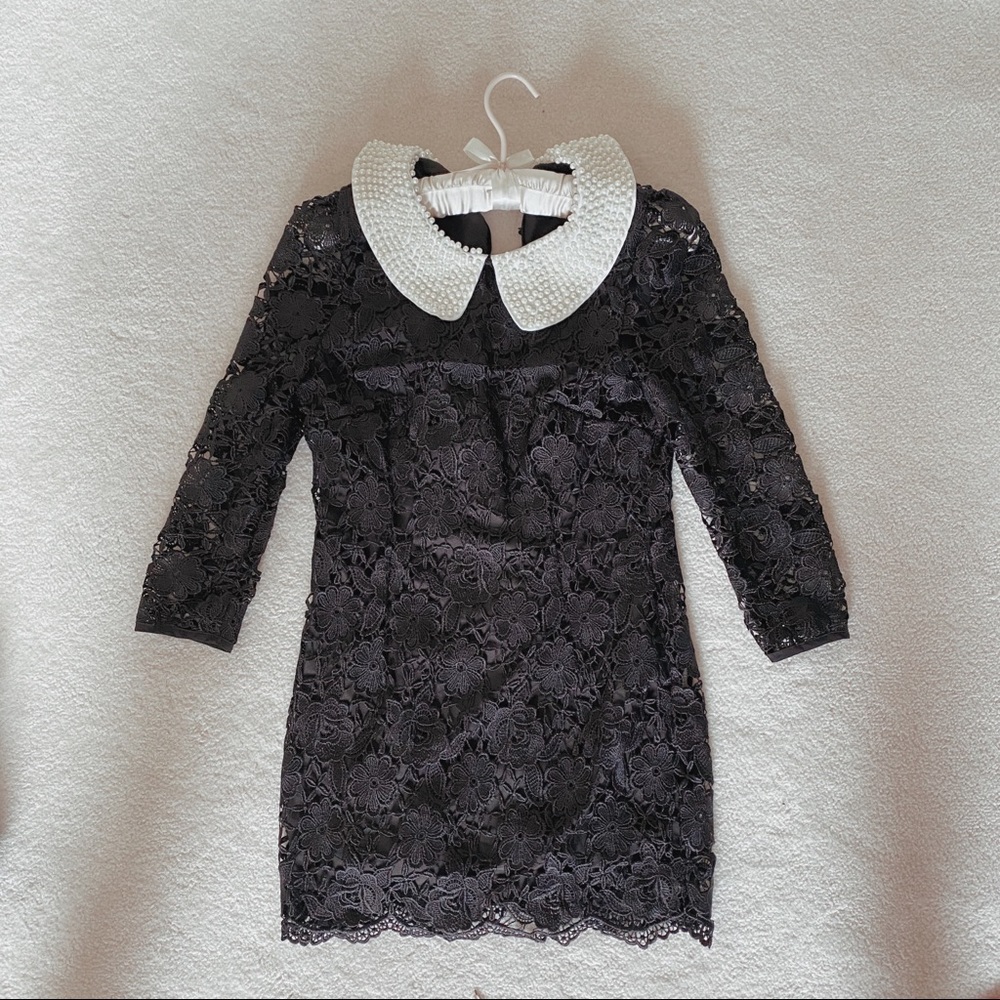 Black Lace Body Con Dress With Pearl Collar